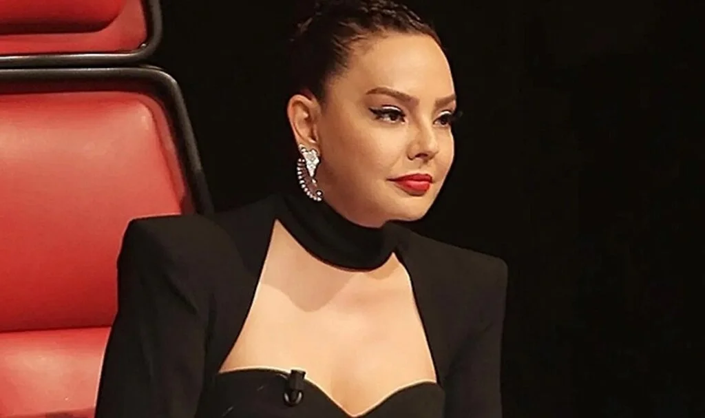 Ebru Gündeş'i kahreden ölüm!