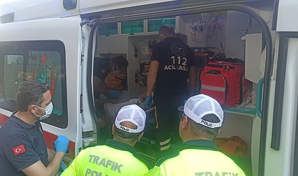 Elektrikli bisiklet  yayaya çarptı 