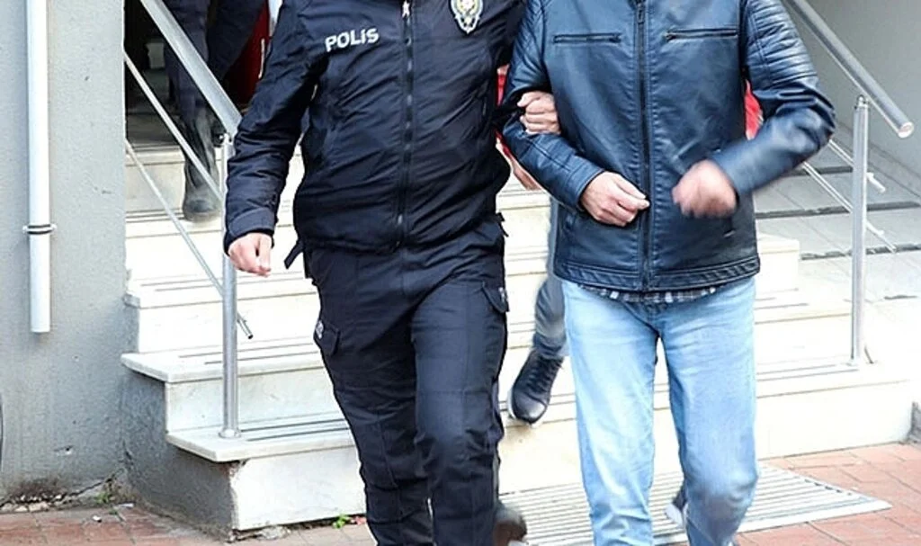 Eşi tarafından bıçaklandığı iddia edilen kadın öldü...