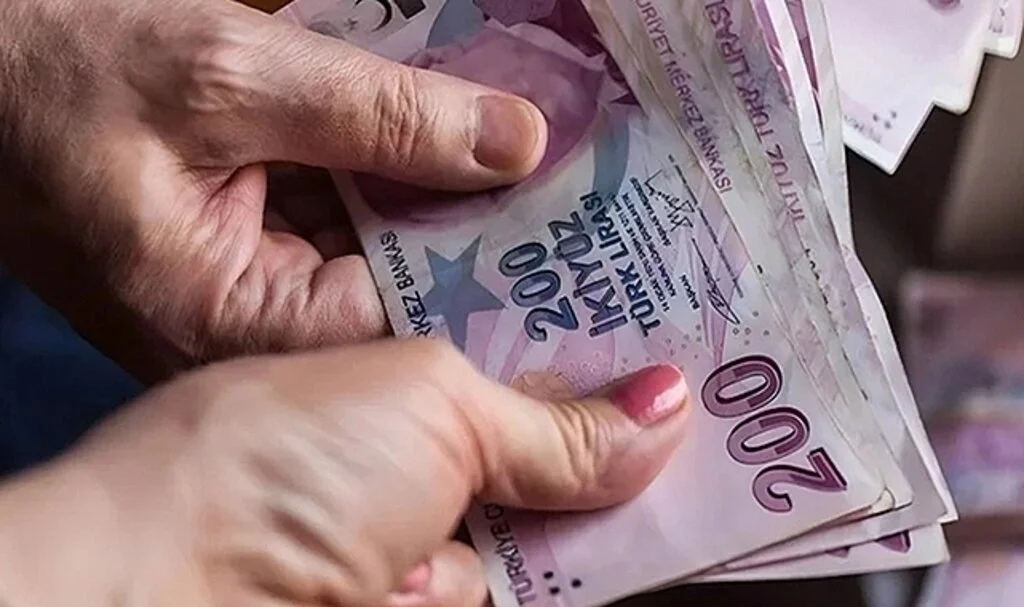 Flaş karar: Aylık 5 bin 500 liradan az kazanana haciz yok!