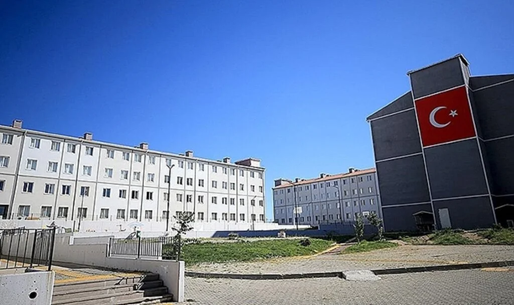 Gençlere "ücretsiz konaklama" hizmeti verecek yurtlarda hazırlıklar tamamlandı