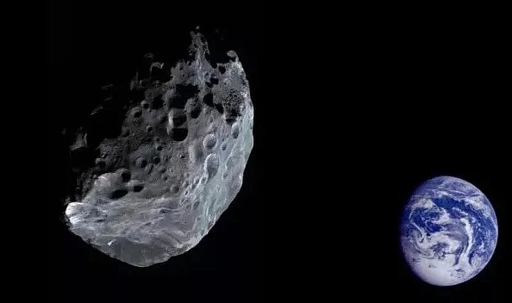 Gökdelen büyüklüğündeki iki asteroit Dünya’ya yaklaşıyor