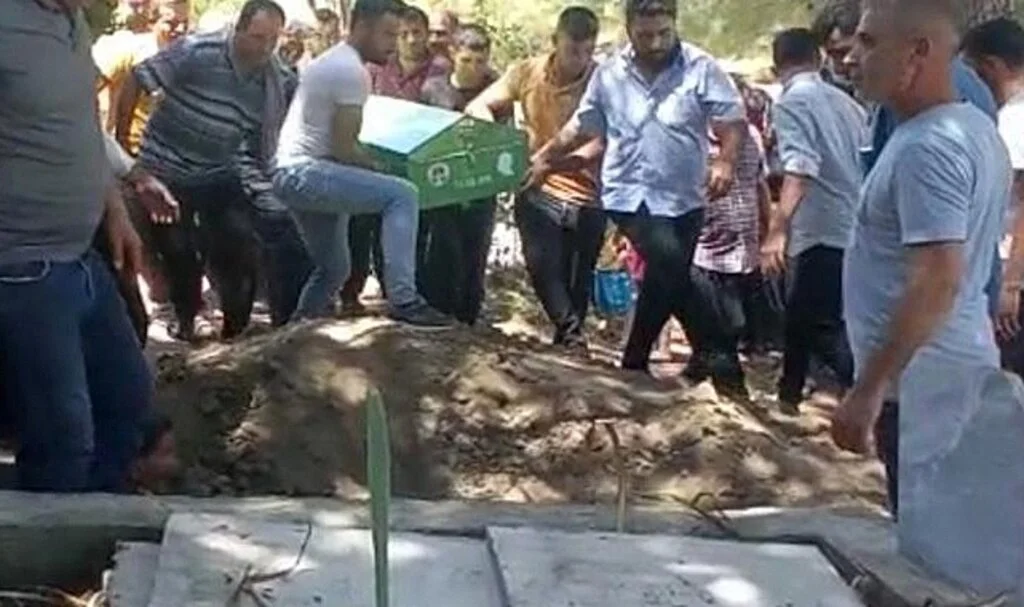 "Harnup hırsızlığı" kavgasında öldürülen genç toprağa verildi