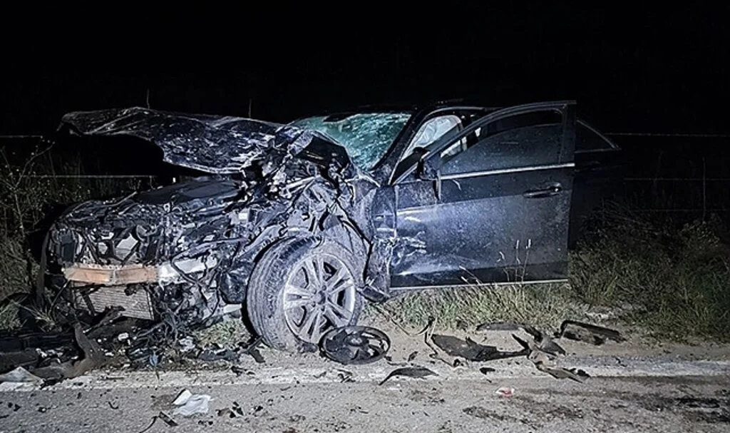İki otomobil ve traktör kazaya karıştı: 1 ölü, 4 yaralı