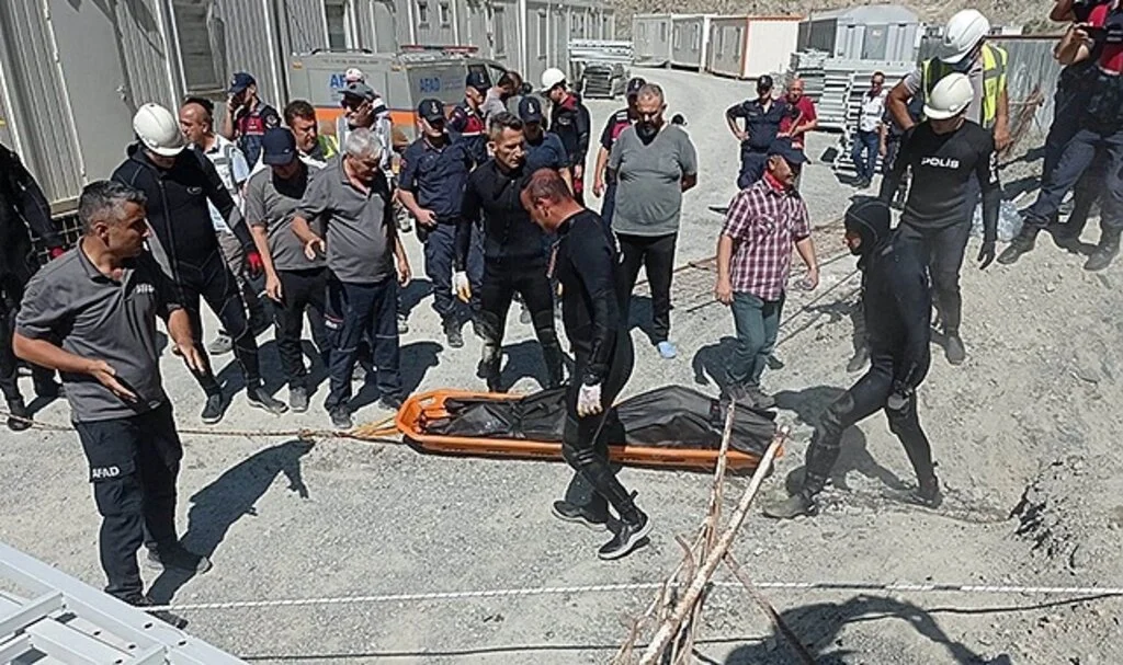 Kaybolan 18 yaşındaki gencin cansız bedenine ulaşıldı