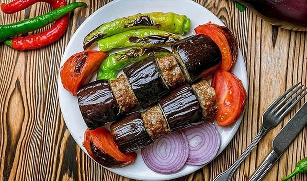 MasterChef Patlıcan kebabı nasıl yapılır? 'Patlıcan kebabı' tarifi, patlıcan kebabı nasıl yapılır?