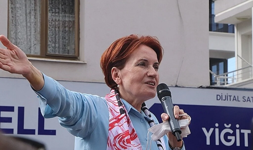 Meral Akşener: "Göçmenlerin memleketlerine geri dönmesi gerekir"