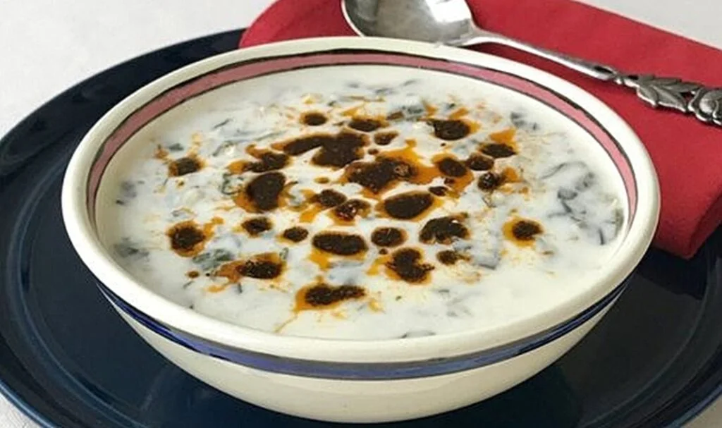 Pazılı Yoğurtlu Buğday Çorbası nasıl yapılır?