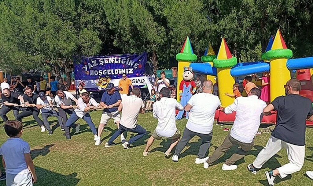 SAMGİAD üyeleri Yaz Şenliği'nde buluştu 