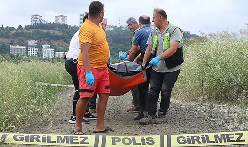 Samsun'da denizde erkek cesedi bulundu