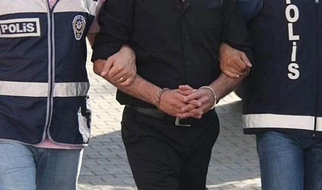 Samsun'da kaçakçılık operasyonunda 2 kişi yakalandı