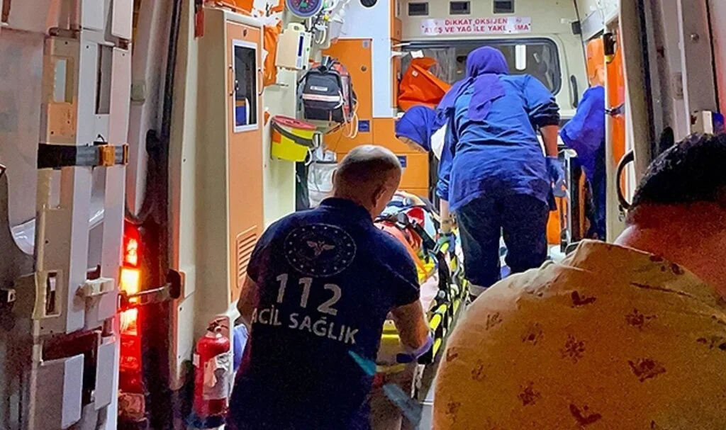 Samsun'da yaya geçidinde otomobilin çarptığı kadın yaralandı