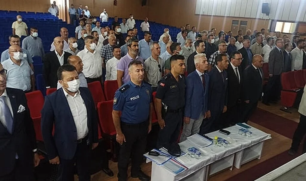 Samsun Valisi Dağlı muhtarları dinledi