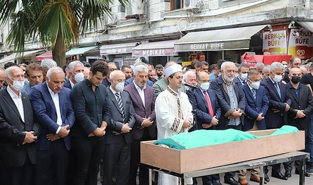 Silahlı kavgada öldürülen Bakan Soylu’nun kuzeni son yolculuğun uğurlandı