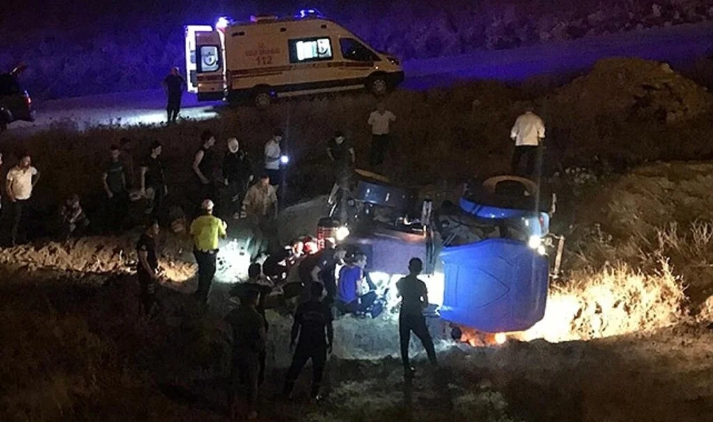 Traktörün altında kalan sürücü hayatını kaybetti