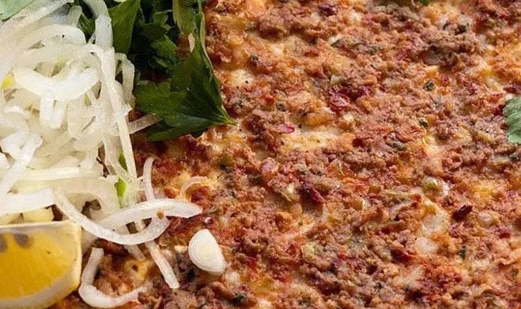Türklerin en çok sevdiği fast food belli oldu! Lahmacunu bile geçti, işte ilk sıradaki lezzet…