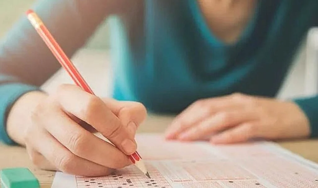 Üniversite harç ücretleri ne kadar oldu, kaç TL? İşte 2022-2023 2 ve 4 yıllık bölüm 'üniversite harç ücretleri'