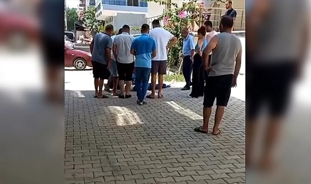 Yüksekten düşen yaşlı adam hayatını kaybetti