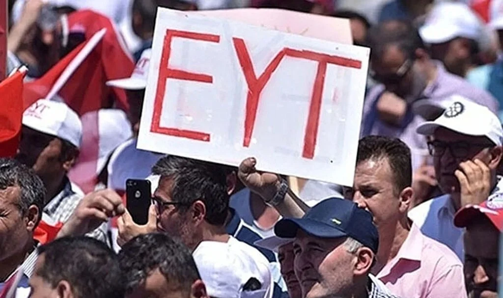 Yüz binlerce kişi bekliyor: İşte 5 soruda EYT sorunu