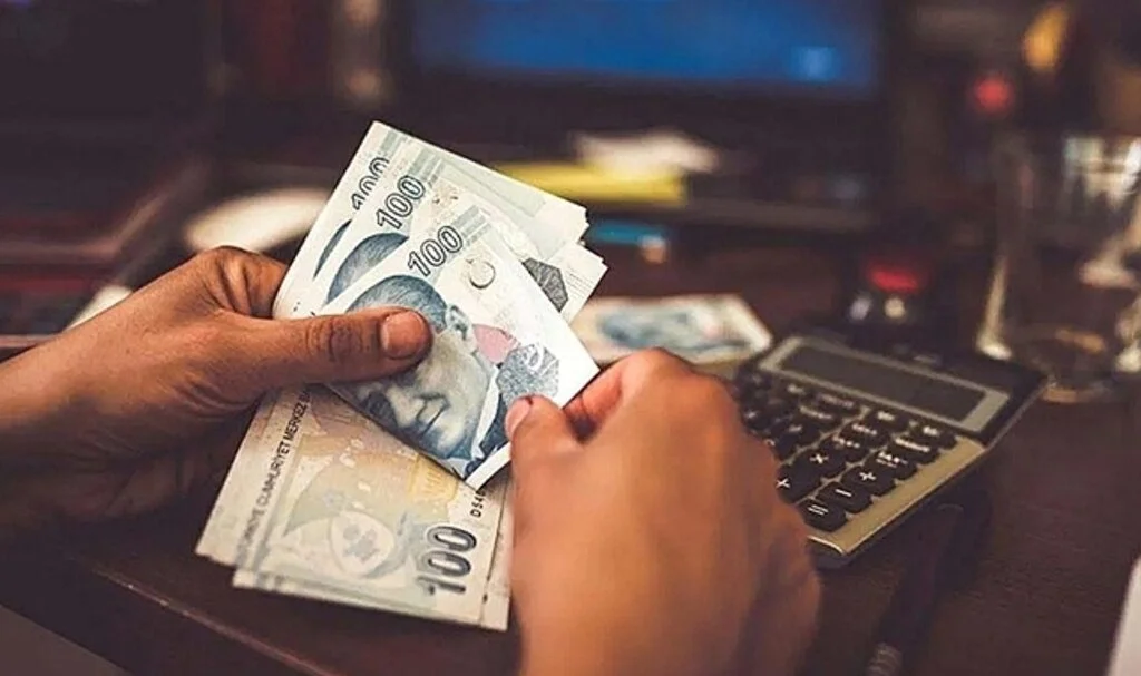 Zamlı maaşların yatacağı tarihler belli oldu!