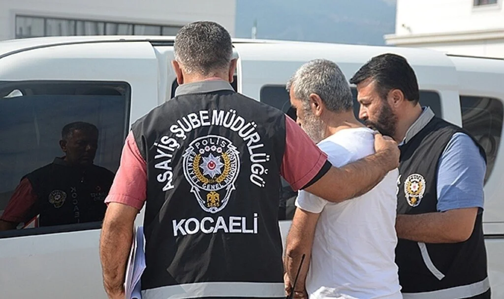 16 yıllık cinayete 2 tutuklama