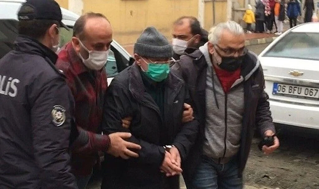 47 yıllık eşini öldürme nedeni: "Dedikodu!"