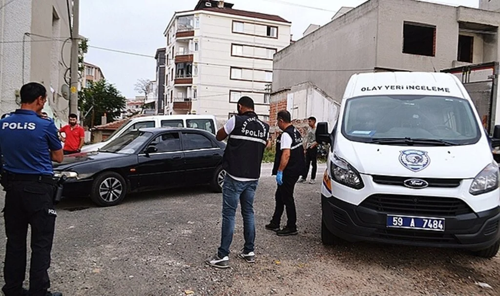 Anahtarı üzerinde unutulup kaşla göz arasında çalınan otomobil kovalamaca sonrası yakalandı