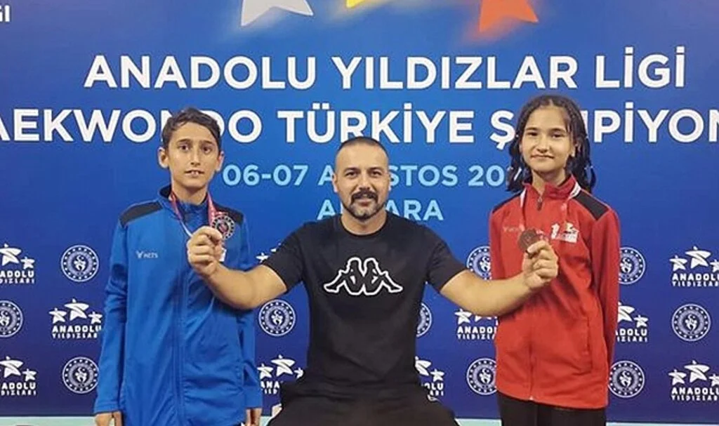 Analig Taekwando'da iki madalya