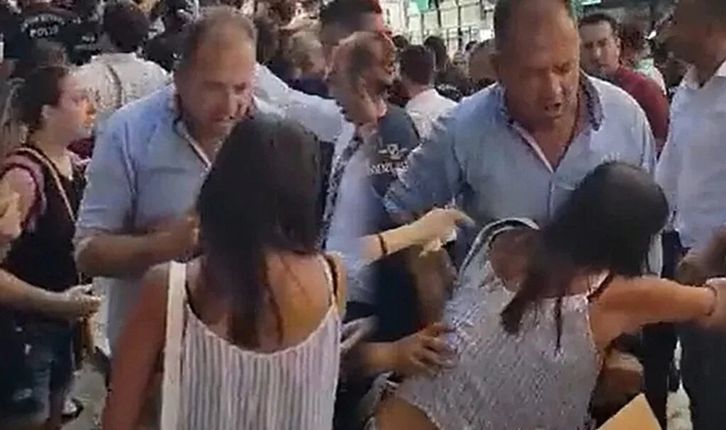 Ankara'da öğretmenlere sert müdahale! CHP o emniyet müdür yardımcısıyla ilgili harekete geçti