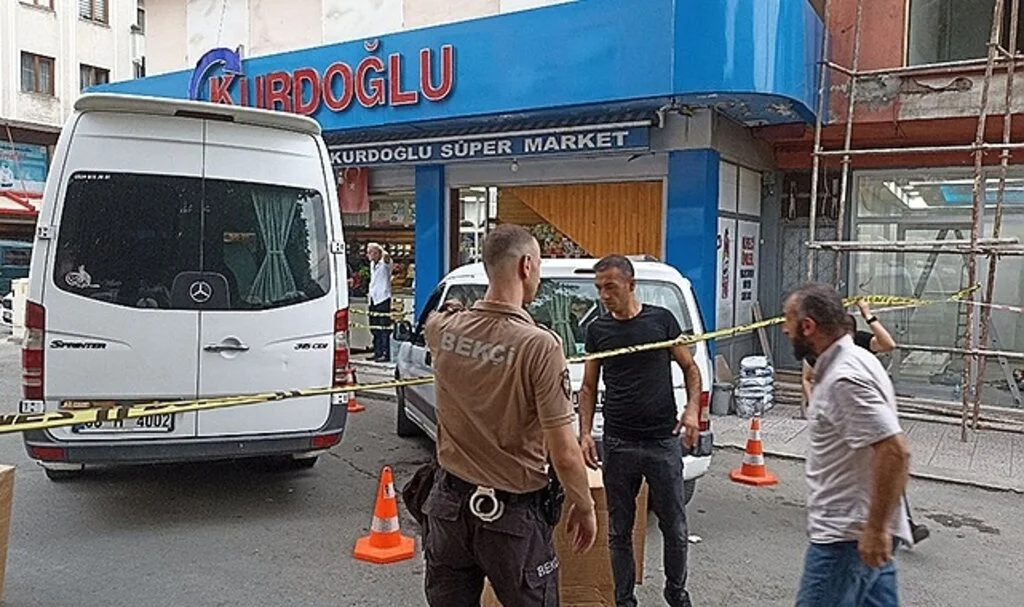 Artvin’de silahla yaralama güvenlik kamerasına yansıdı