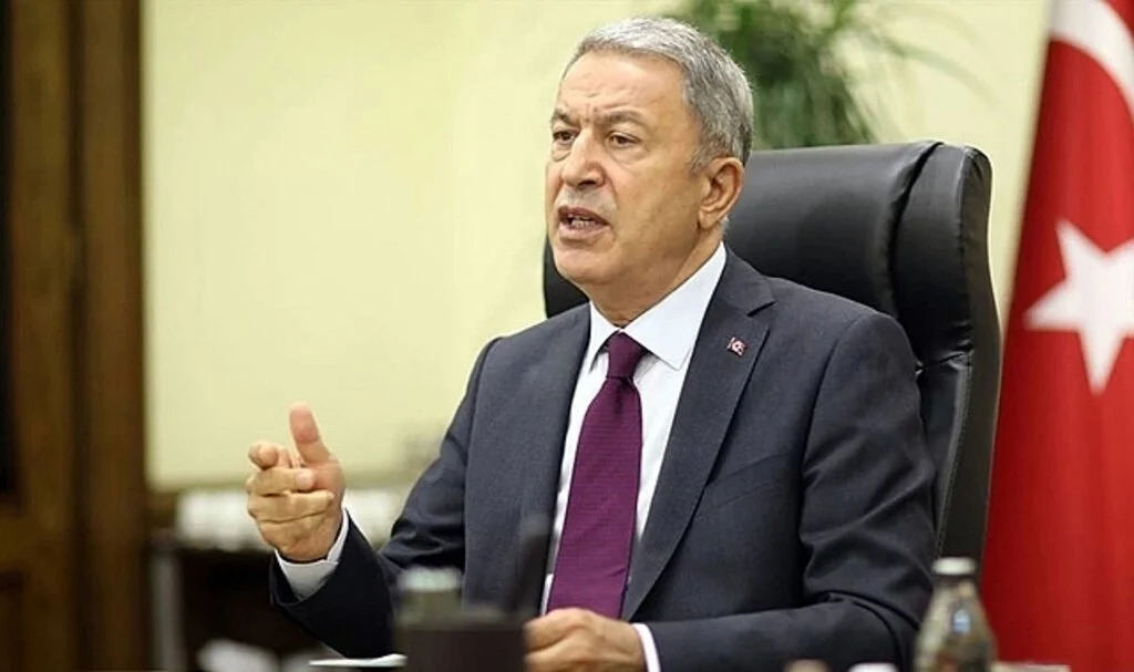 Bakan Akar'dan Yunanistan'a tepki: Bu kadar aleni şımarıklık ve pervasızlık kabul edilemez