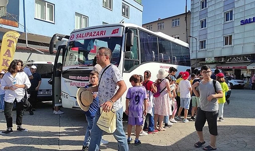Başkan Akgül, Yüzlerce Öğrenciyi Teknofest'le Buluşturdu