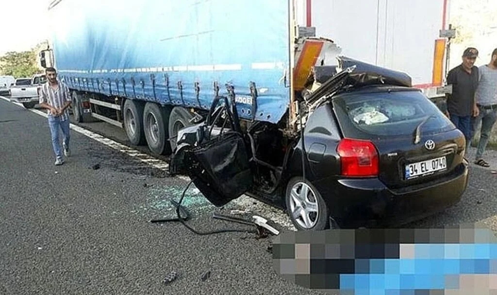Başkent'te feci kaza: 4 ölü!