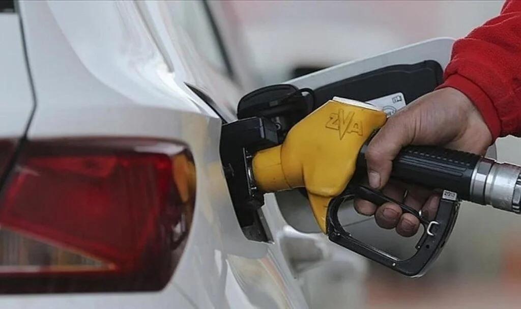 Benzine indirim geliyor