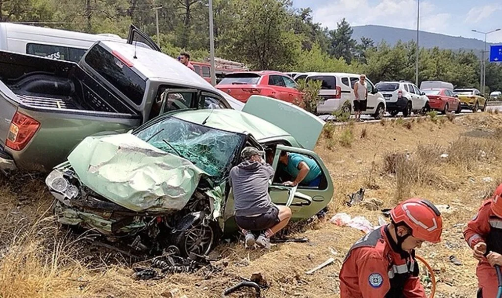 Bodrum’da trafik kazası: 3 yaralı