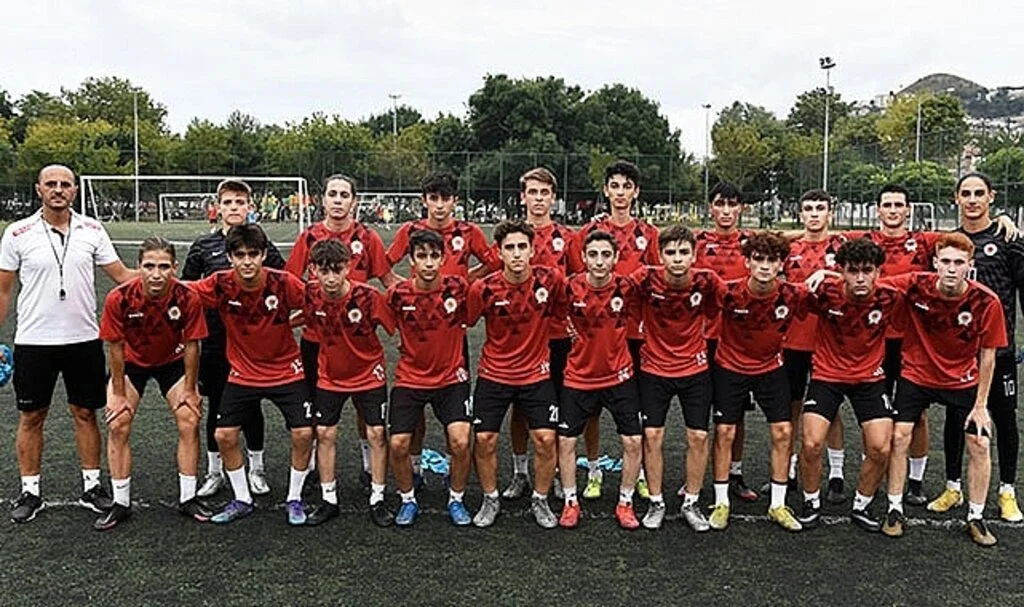 Büyükşehir U17 takımı sahaya indi