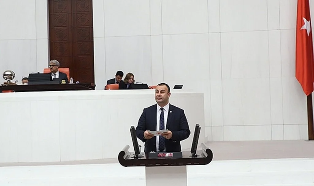 CHP İzmir Milletvekili Ednan Arslan:"Devlet okulları bir ticarethane değildir!"