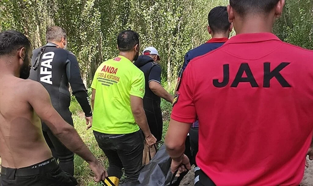 Dicle Nehri’nde 3 gün önce kaybolan çocuğun cansız bedeni bulundu