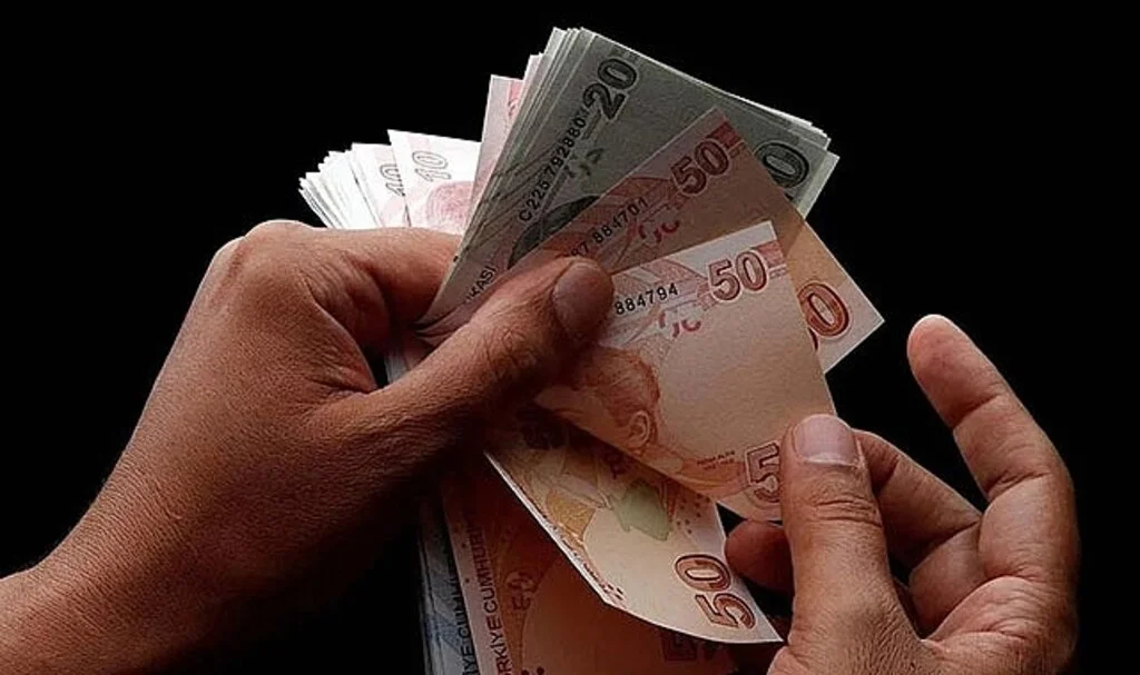 E-devlet'ten başvurana aylık 2 bin 300 lira destek! Milyonlarca kişiyi ilgilendiriyor