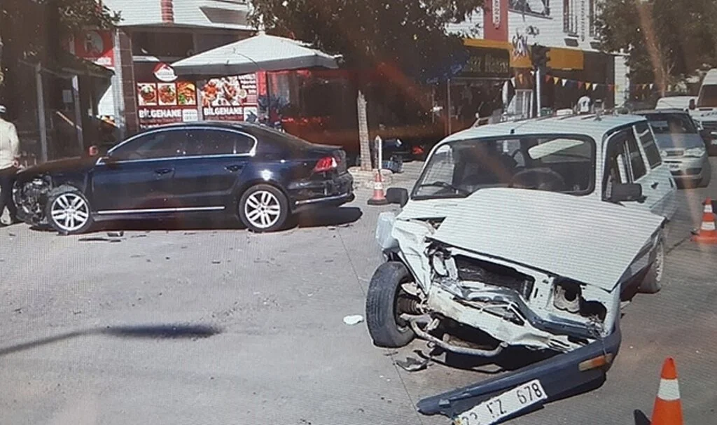 Elazığ’da trafik kazası: 2 yaralı