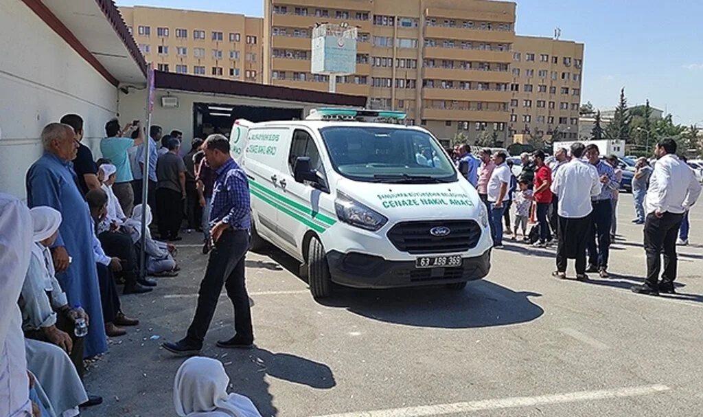 Elektrik akımına kapılan çiftçi öldü