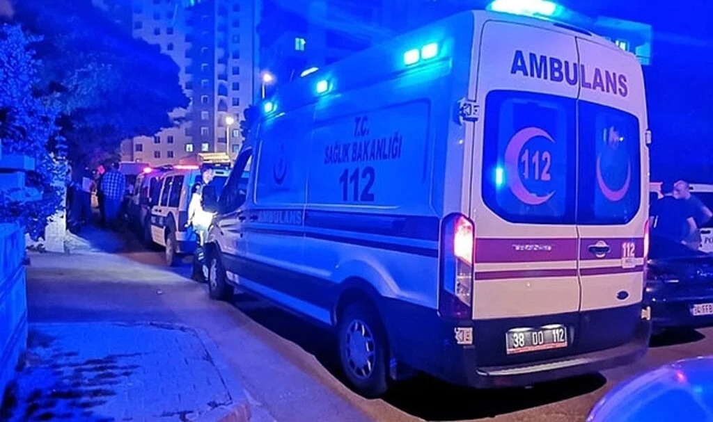 En mutlu günü korkunç bitti! Üzerine yıldırım düşen damat hayatını kaybetti
