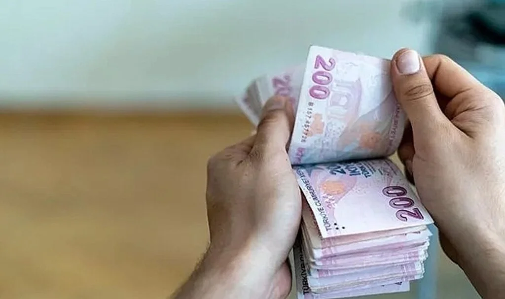 Erken emekli olmak için gün sayanlar dikkat! EYT’liler için fazla prim avantajı