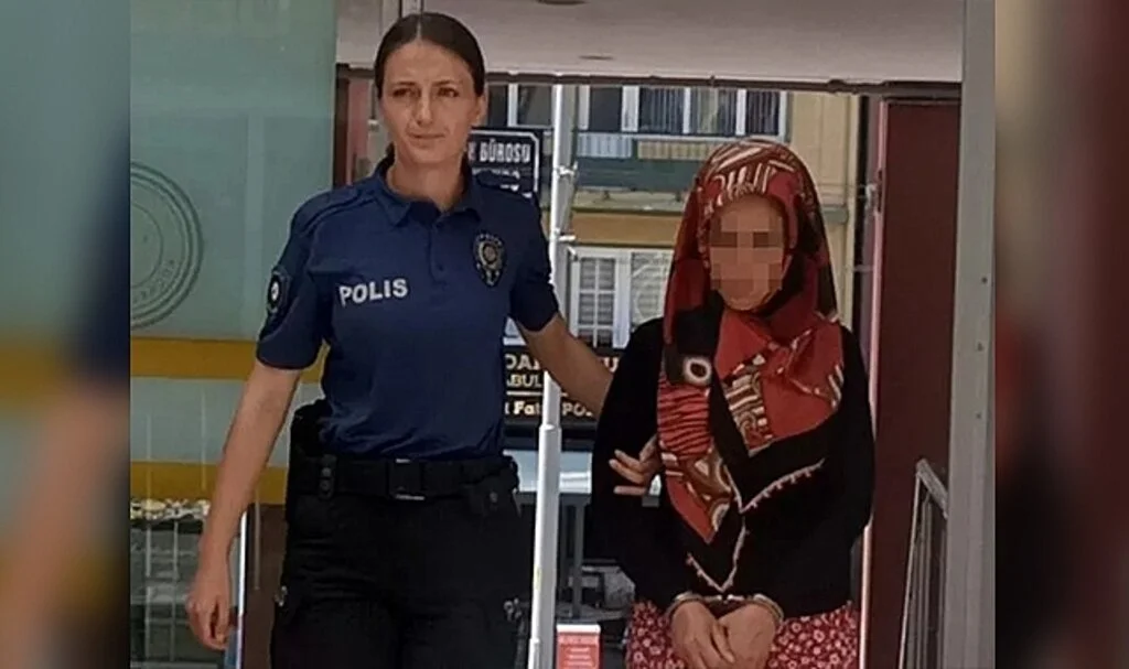 Eşinin komşusuyla yasak aşkını öğrendi çıldırdı! Çırılçıplak soyup, beyzbol sopasıyla dövdü