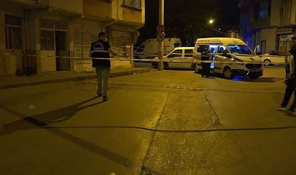 Ev sahibiyle tartışan şahıs tüfekle 1 polisi yaralayıp, intihar etti