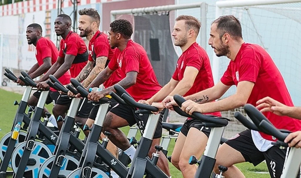 Eyüpspor mesaisi sürüyor