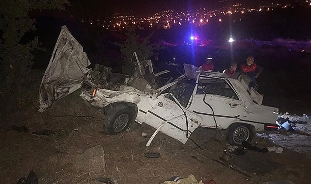 Feci trafik kazası: 2 ölü