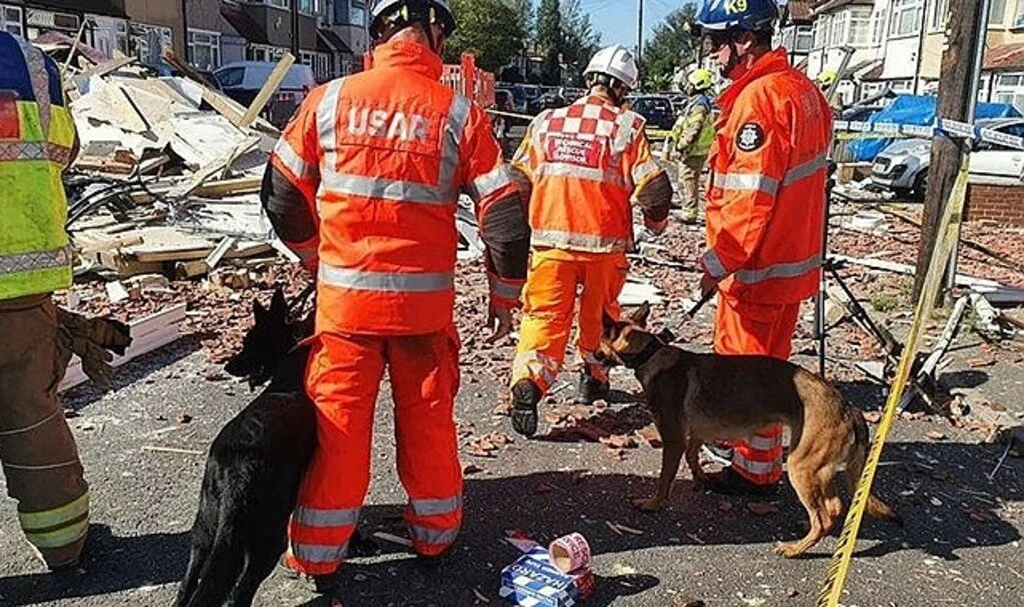  Gaz patlaması nedeniyle bina çöktü: 1 ölü, 3 yaralı