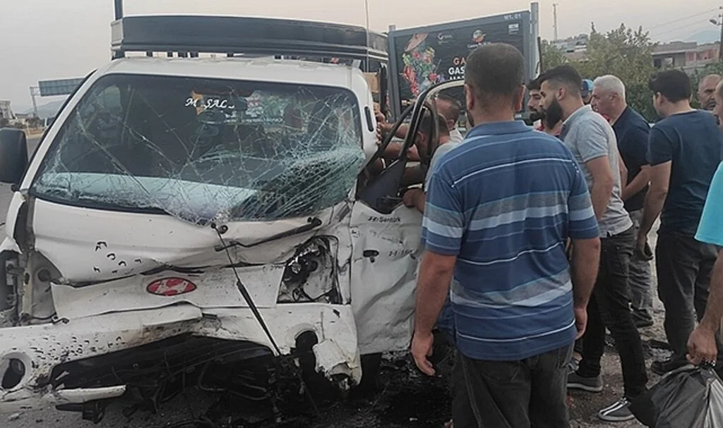  Gaziantep'te kaza anı, güvenlik kamerasına yansıdı
