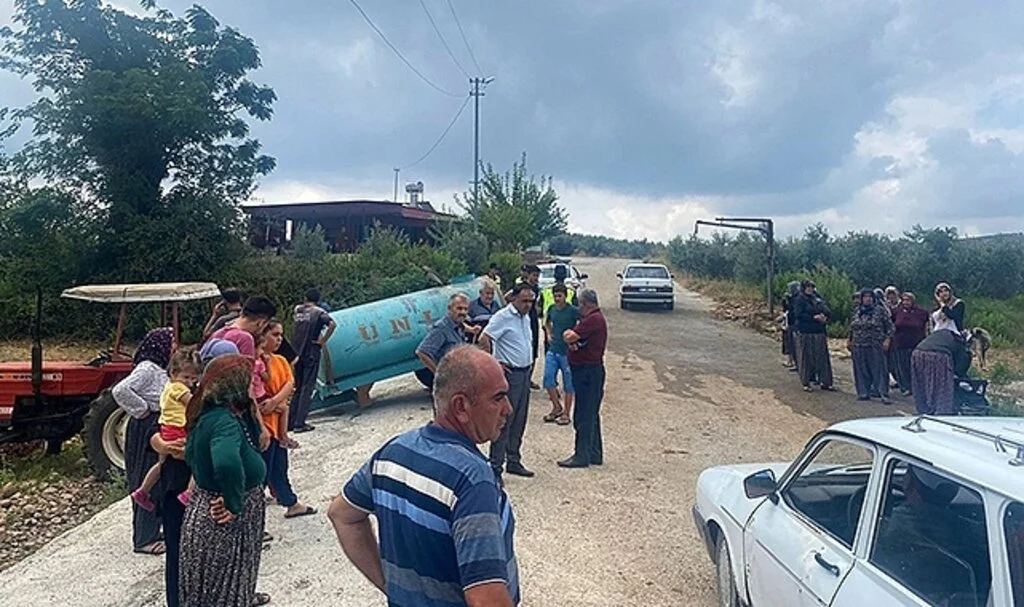 Hareket eden traktörün altında kalan yaşlı adam hayatını kaybetti